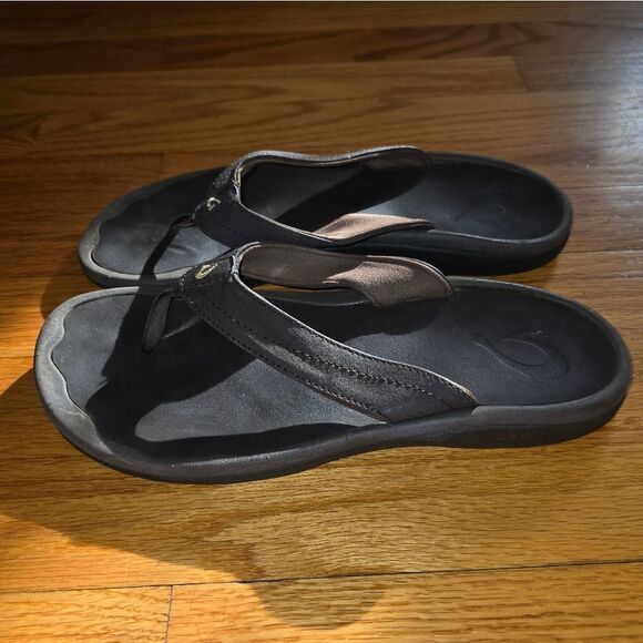 Olukai Brown Flip Flops Womans Size 8 - Picture 3 of 5